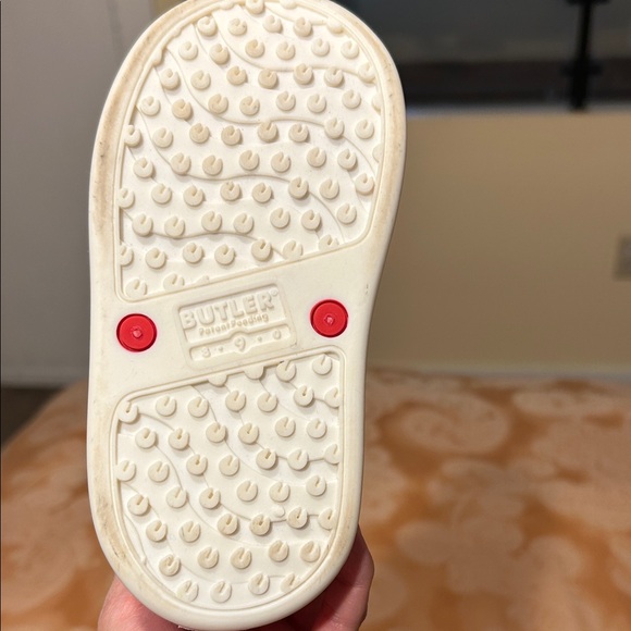 Butler Kids Boot over Boot - Picture 2 of 4